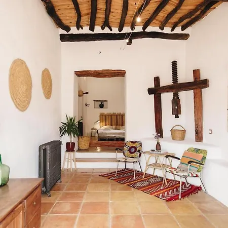 Melia - Santa Gertrudis * Santa Eularia des Riu