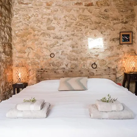 Melia - Santa Gertrudis *